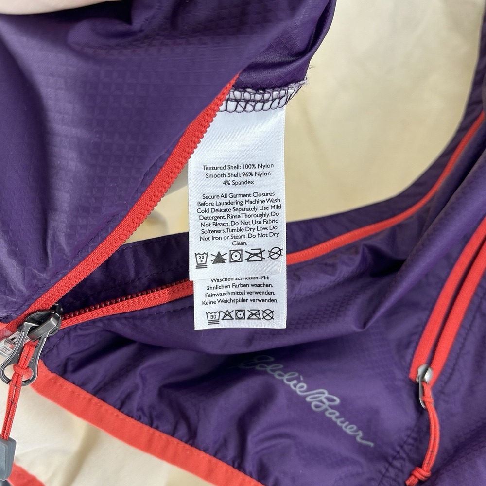 Windbreaker Jacket Full Zip Hooded Purple‎ Gorpcore Nylon Outdoor Wear Hike - Picture 9 of 15